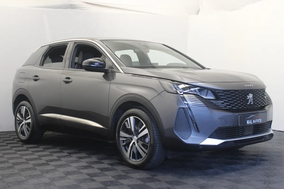 1.2 Hybrid 136 Allure |Stoelverw.|Camera|Navi|