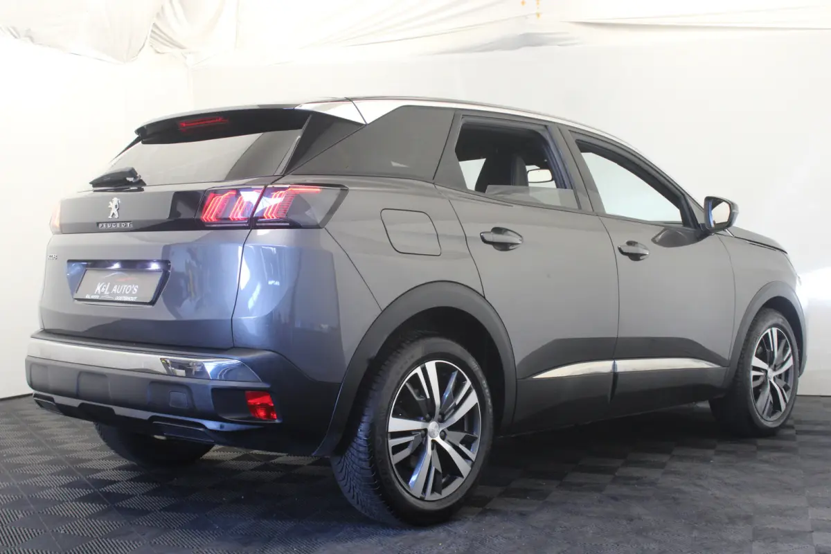 1.2 Hybrid 136 Allure |Stoelverw.|Camera|Navi|