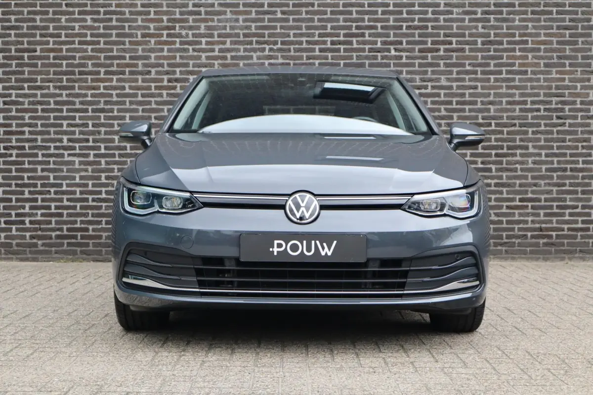 1.5 TSI 130pk Style | Stoelverwarming | Achteruitrijcamera | 17 inch LMV | Ergo Bestuurderstoel