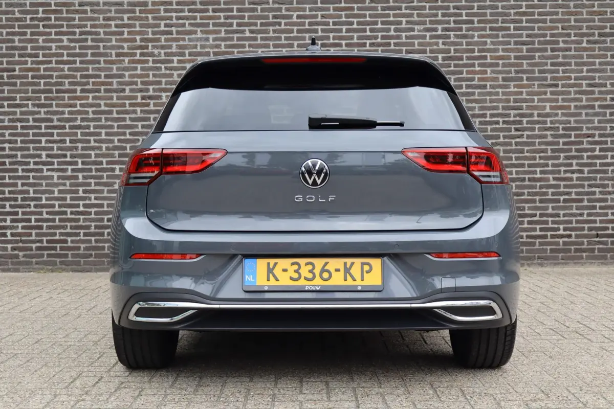 1.5 TSI 130pk Style | Stoelverwarming | Achteruitrijcamera | 17 inch LMV | Ergo Bestuurderstoel