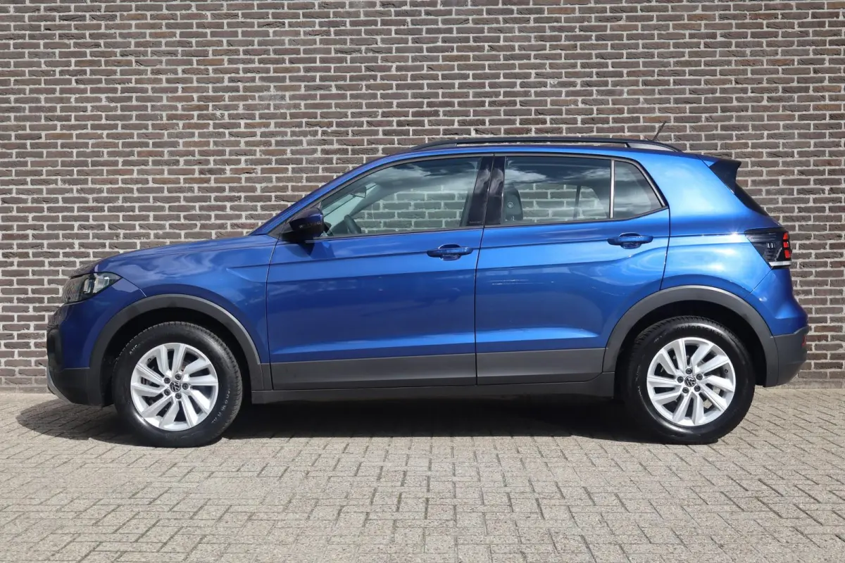 1.0 TSI 95pk Life | Airconditioning | All Season Banden | Navigatiesysteem | Apple Carplay & Android Auto