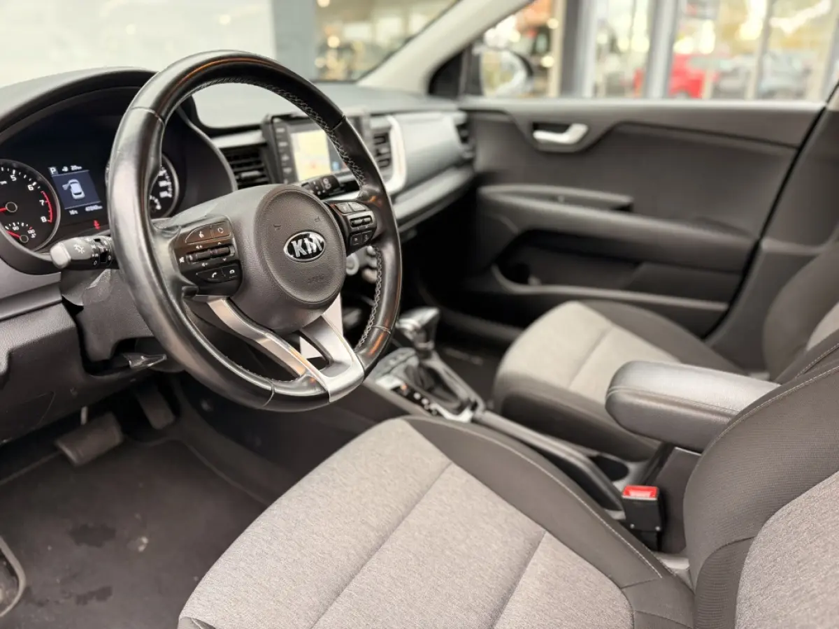 1.0 T-GDi DynamicLine | Navigatie | Camera | AUTOMAAT