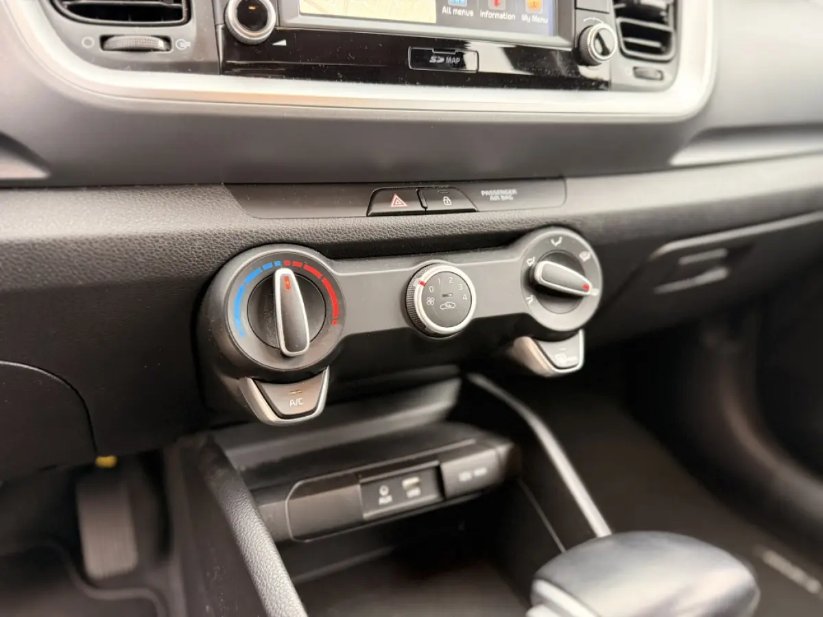 1.0 T-GDi DynamicLine | Navigatie | Camera | AUTOMAAT