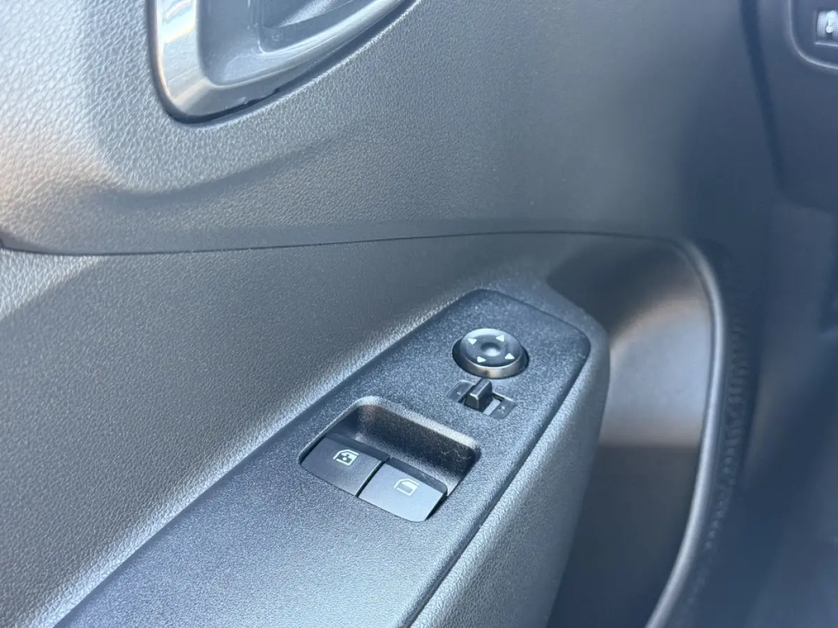 1.0 Comfort 5-zits | Stoelverwarming | Stuurverwarming | Carplay