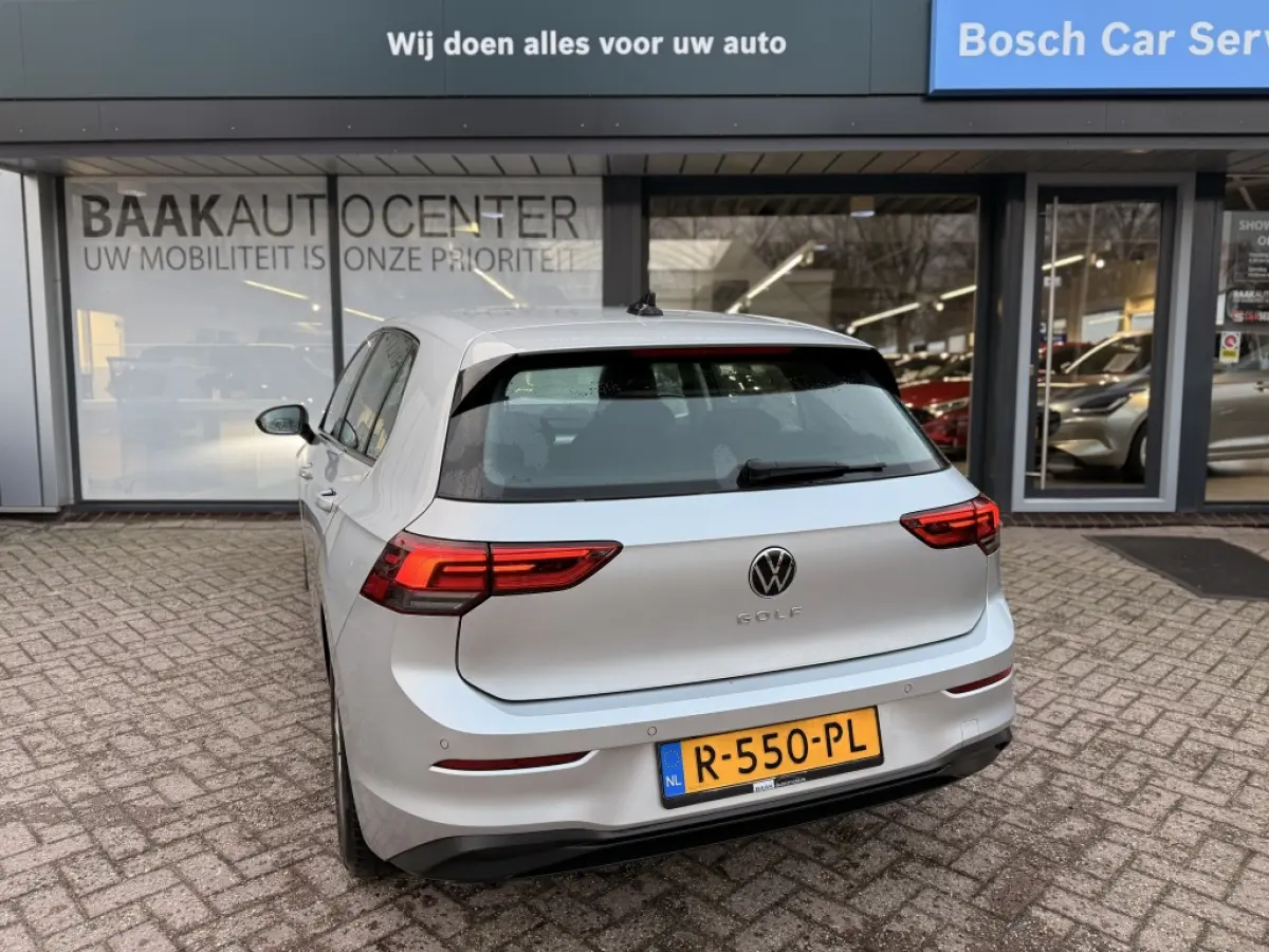 1.0 TSI Life | Navi | Camera | Adaptive cruise