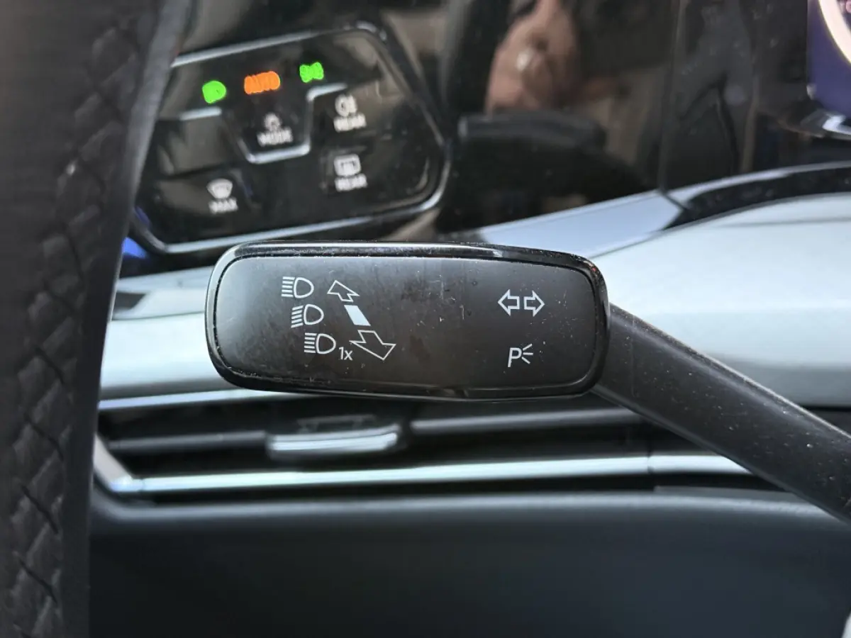 1.0 TSI Life | Navi | Camera | Adaptive cruise