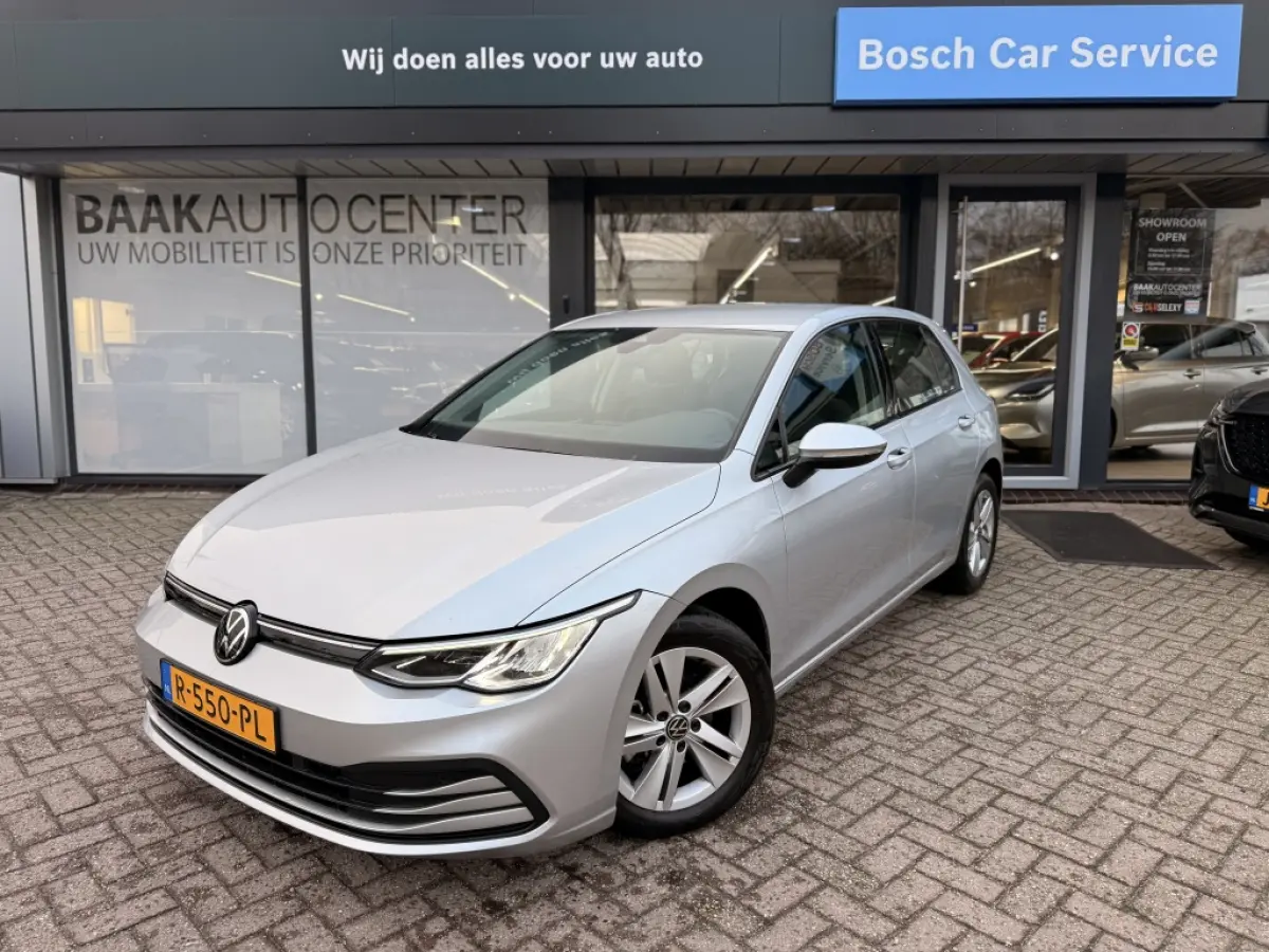 1.0 TSI Life | Navi | Camera | Adaptive cruise