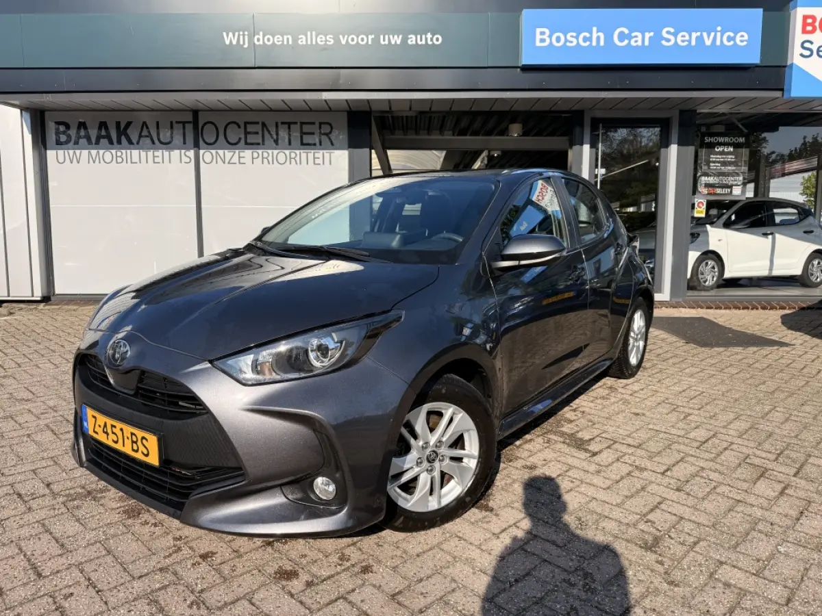1.5 Hyb. 115 Active | Climate | Camera | Carplay