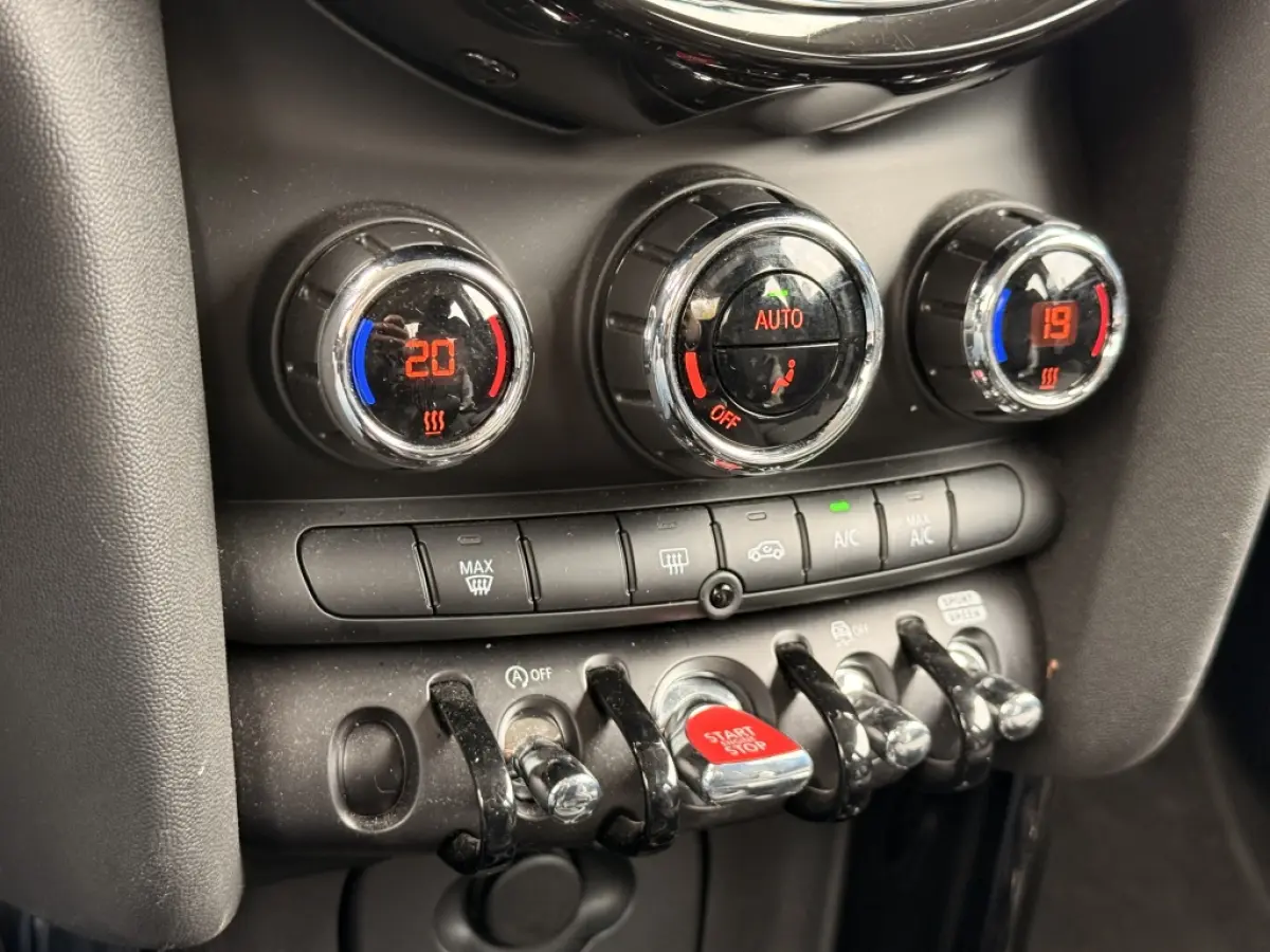 Mini 1.5 Camden | Carplay | Navi | Climate