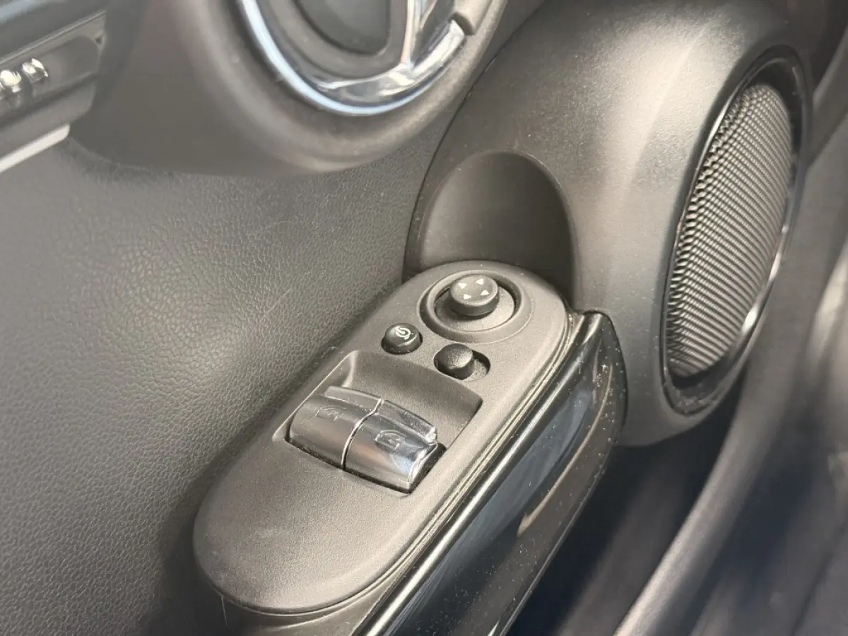 Mini 1.5 Camden | Carplay | Navi | Climate