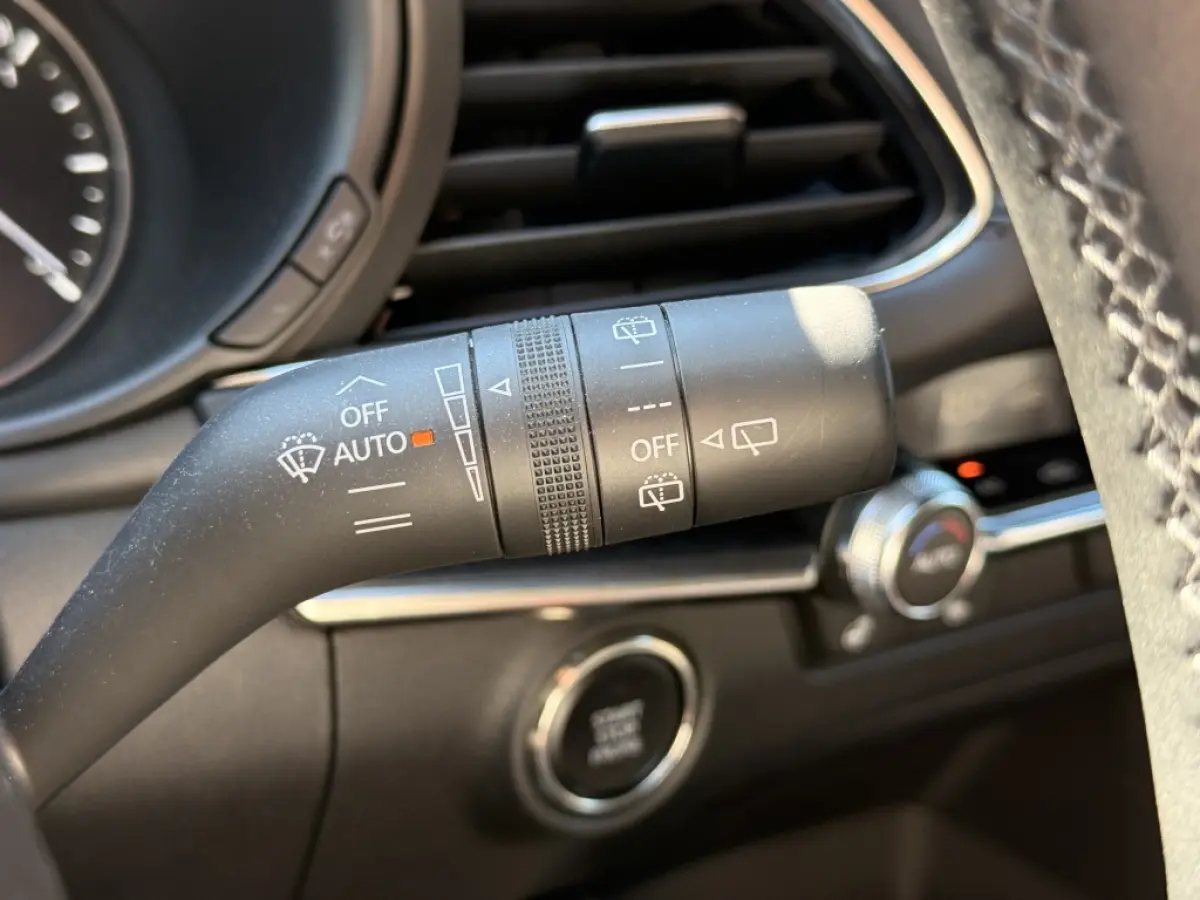 2.0 e-SkyActiv-G 120 Excl.-Line | Leer | 360 | Bose