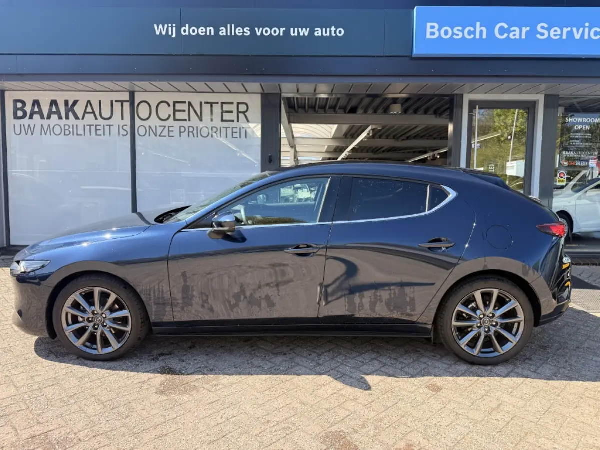 2.0 e-SkyActiv-G 120 Excl.-Line | Leer | 360 | Bose