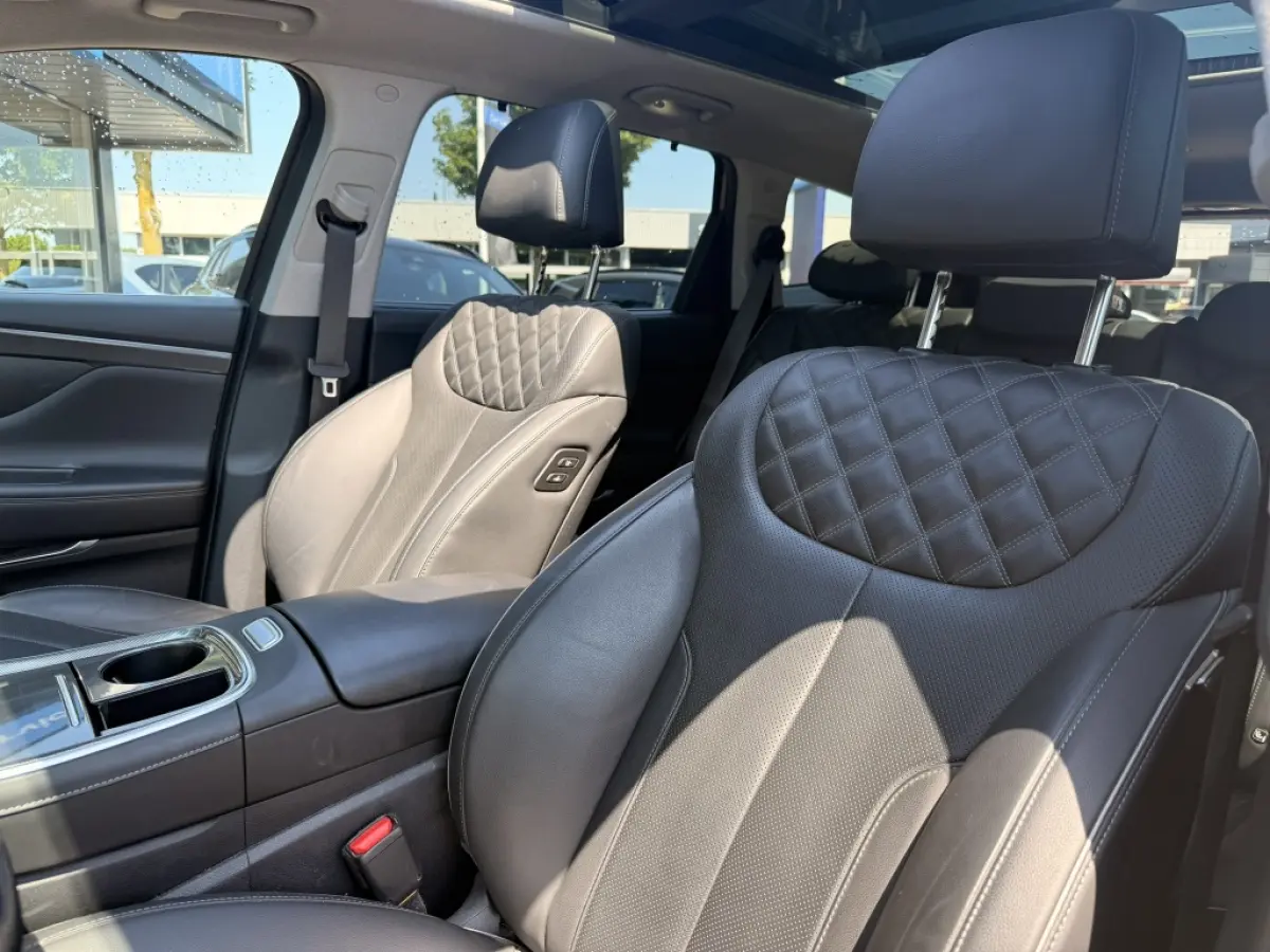 1.6 T-GDI PHEV Premium Sky 7p | Pano | 360 | Leer