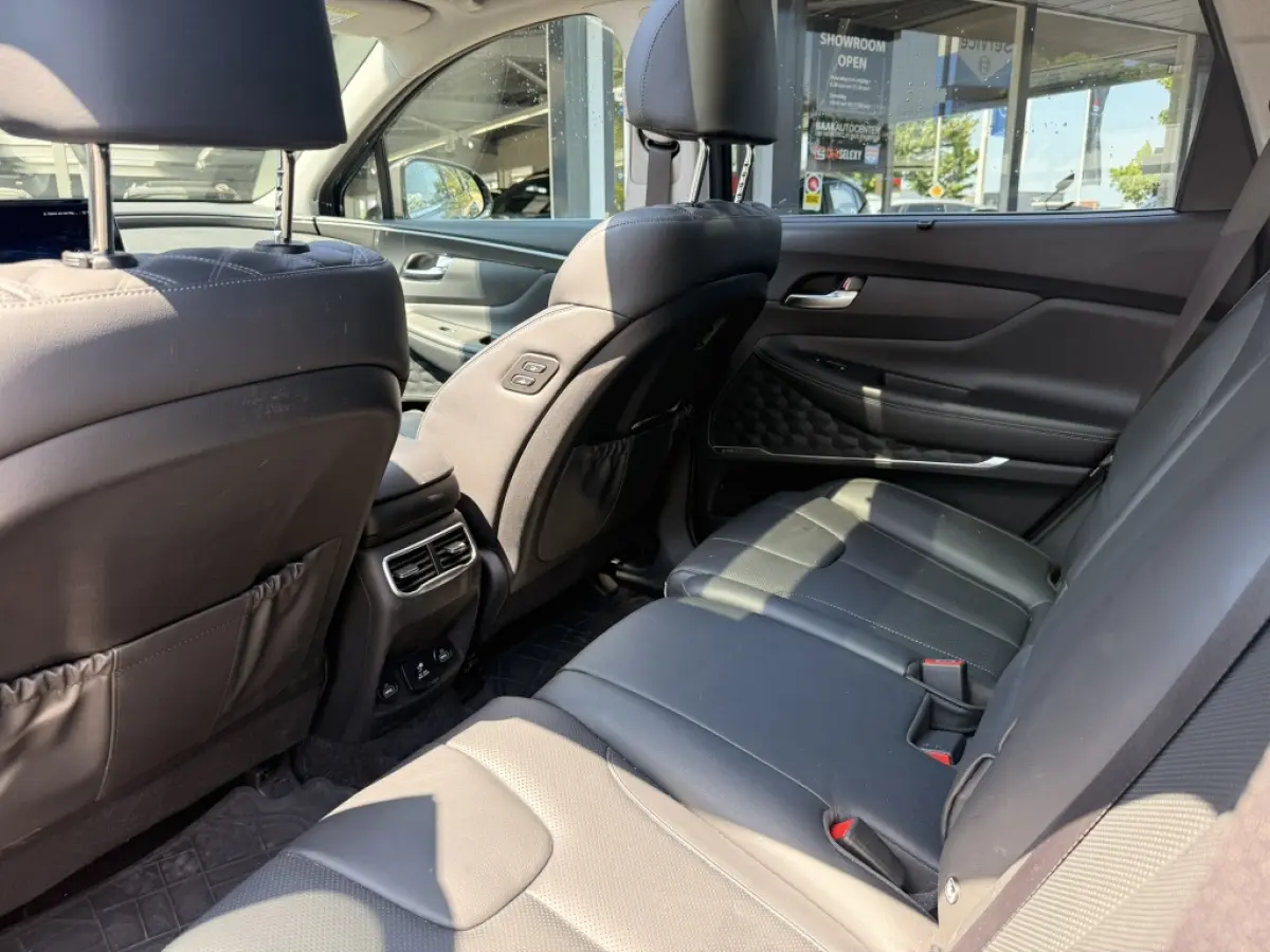 1.6 T-GDI PHEV Premium Sky 7p | Pano | 360 | Leer