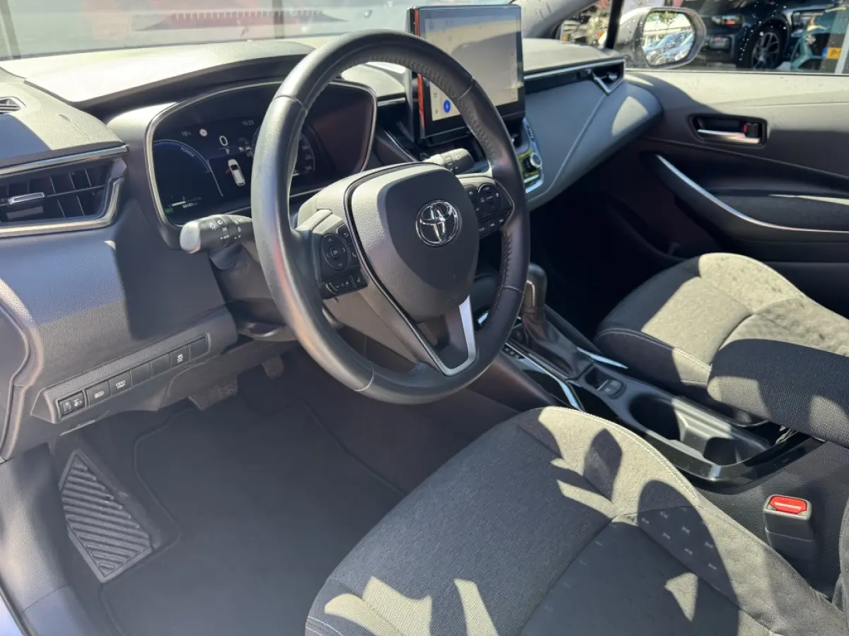 Hybrid 140 Active | Camera | Climate