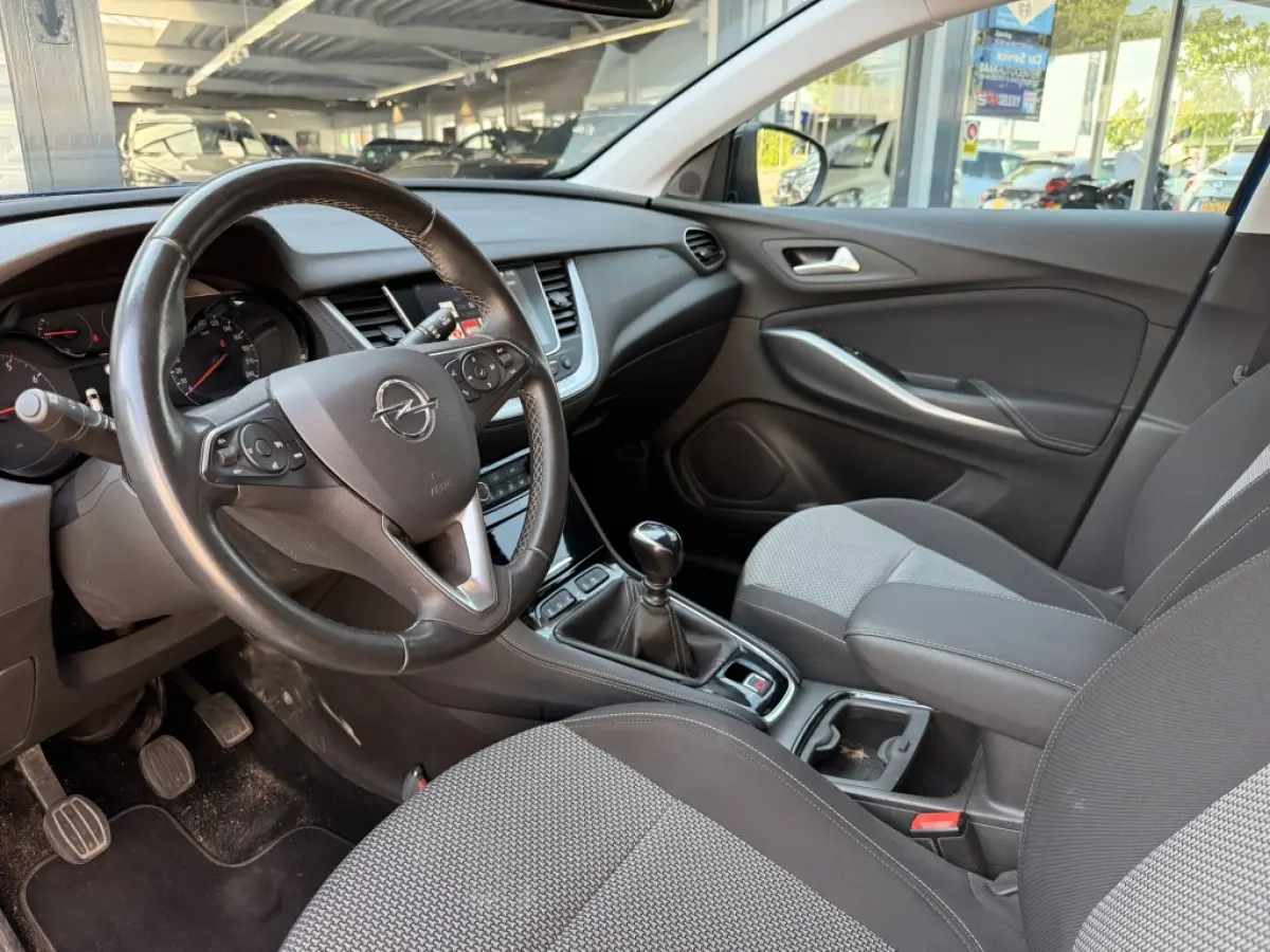 1.2 Turbo Edition 2020 | Camera | 130PK | Carplay