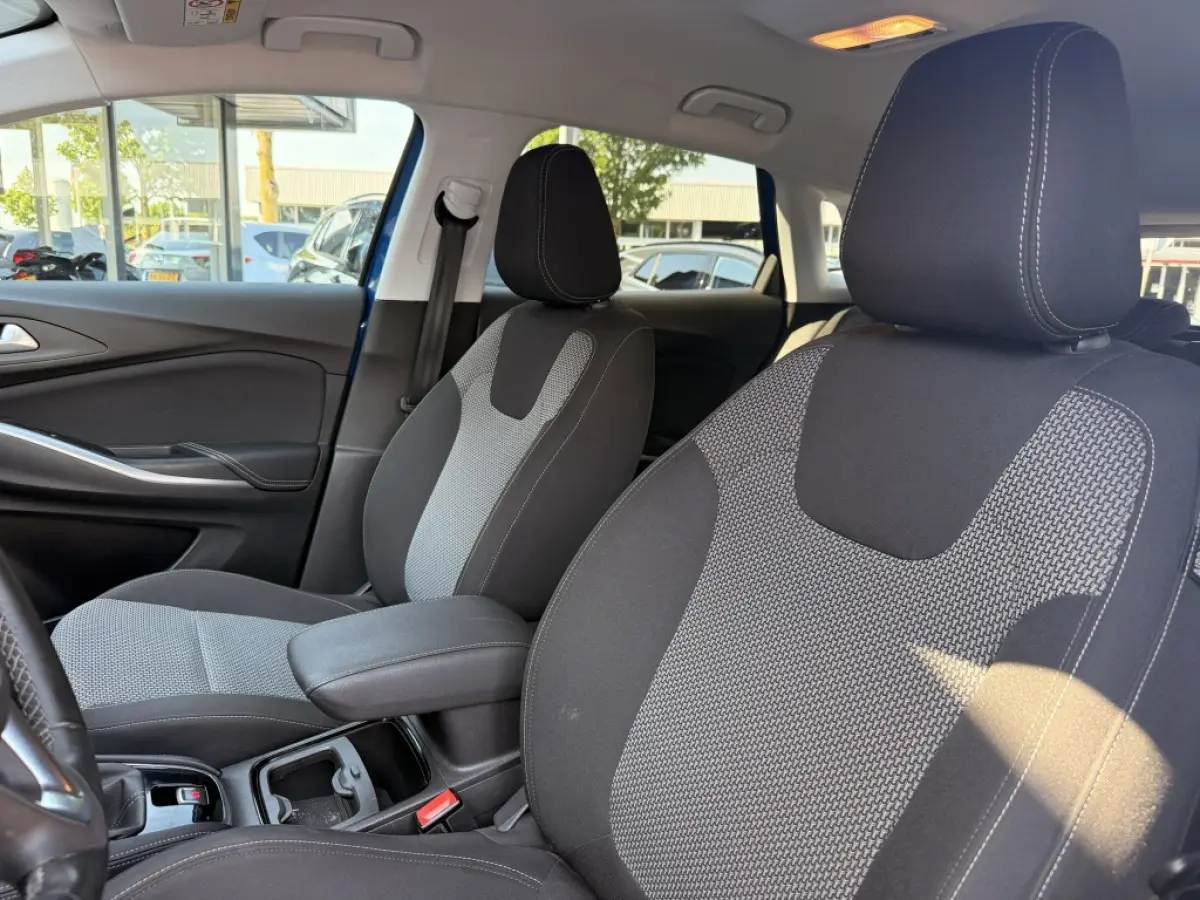 1.2 Turbo Edition 2020 | Camera | 130PK | Carplay