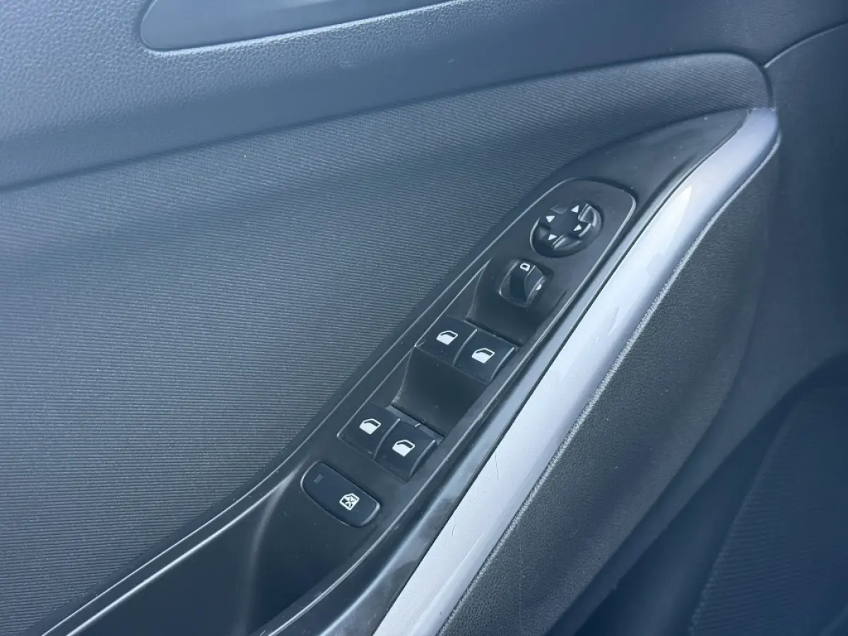 1.2 Turbo Edition 2020 | Camera | 130PK | Carplay