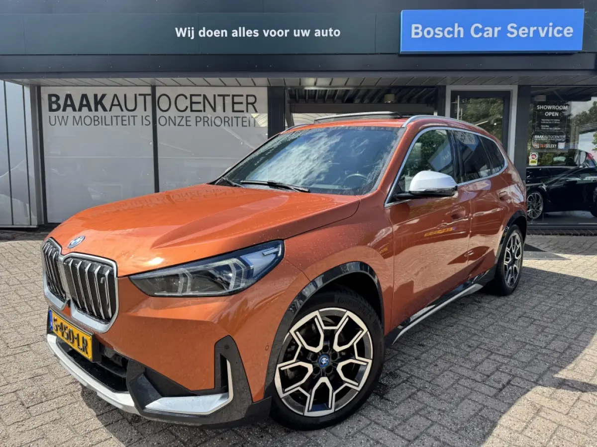 xDrive30 Launch Edition 67 kWh | Pano | SOH 96% | Harman Kardon