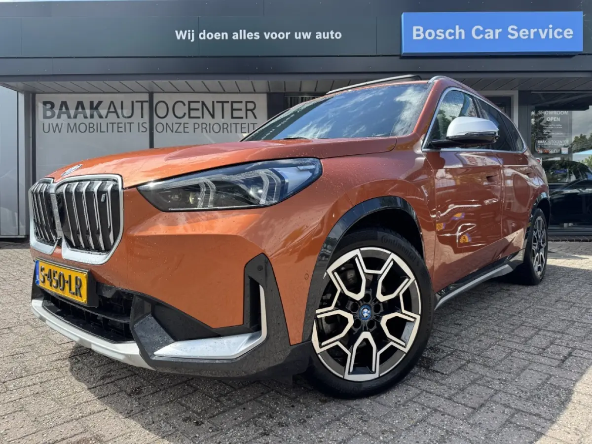 xDrive30 Launch Edition 67 kWh | Pano | SOH 96% | Harman Kardon