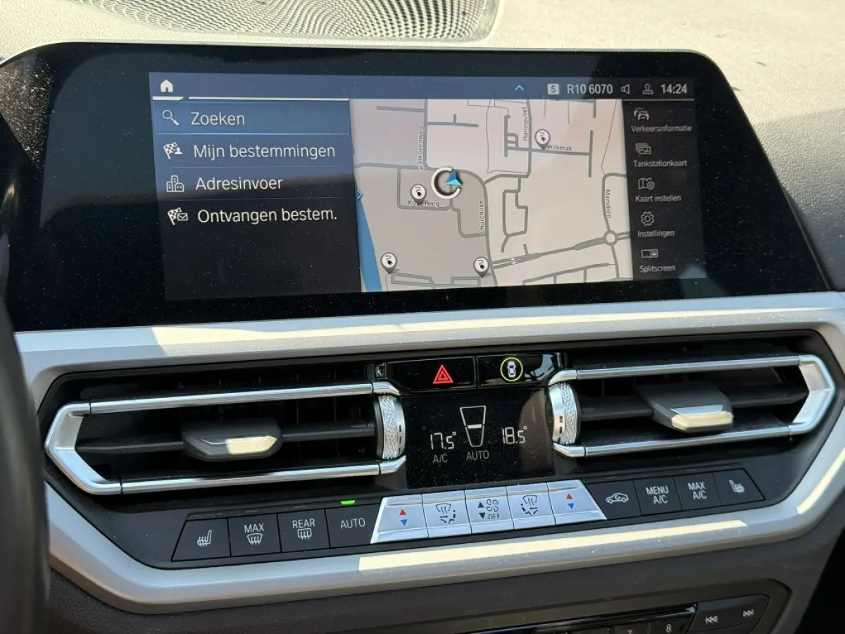 320e xDrive Business EditionPlus | Pano | Camera | Leer