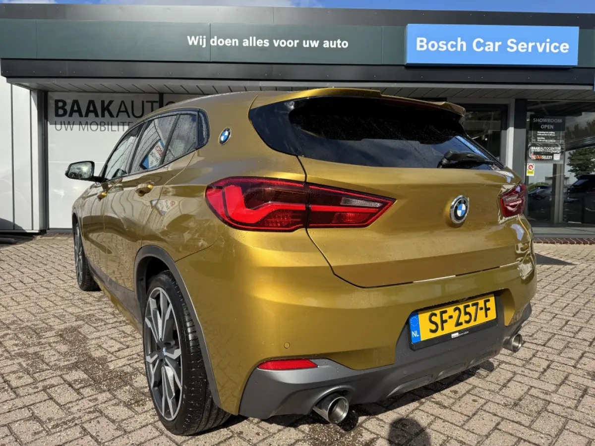 sDrive20i High Executive | Leer | HUD | Panoramadak