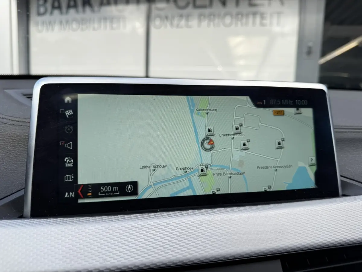 sDrive20i High Executive | Leer | HUD | Panoramadak