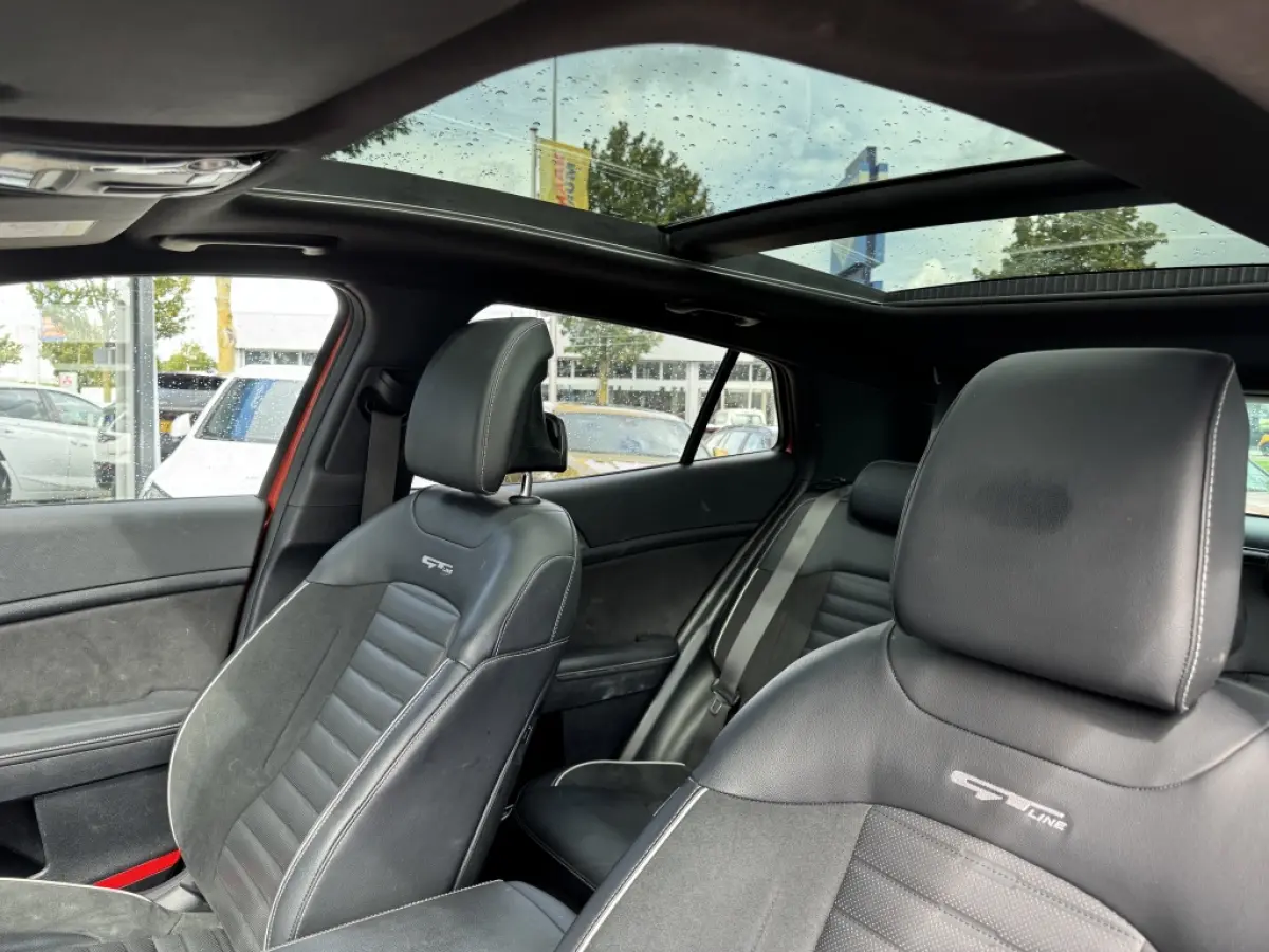 1.6 T Hybrid GT-PlusLine | Memory | Stoelventilatie | Panoramadak
