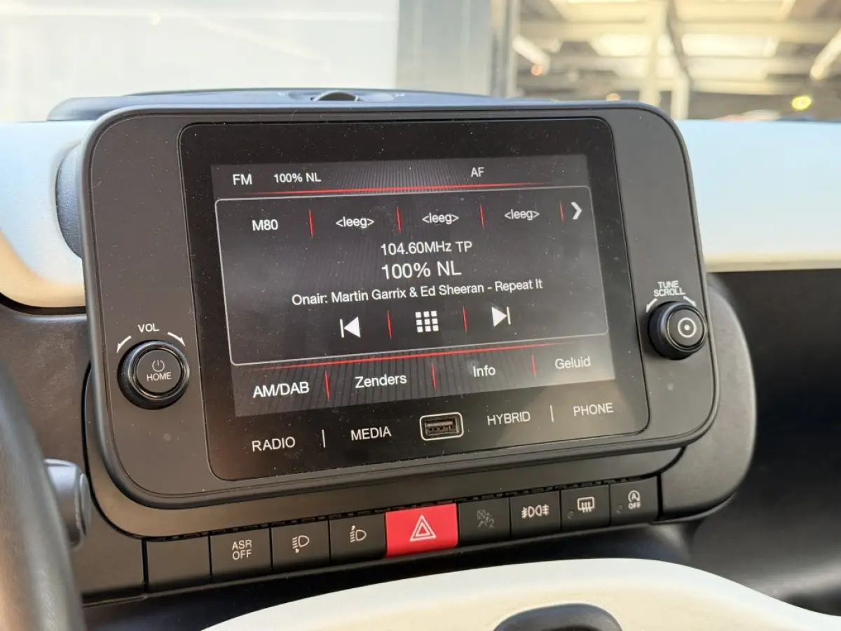 1.0 Hybrid Cross | Airco | Cruise