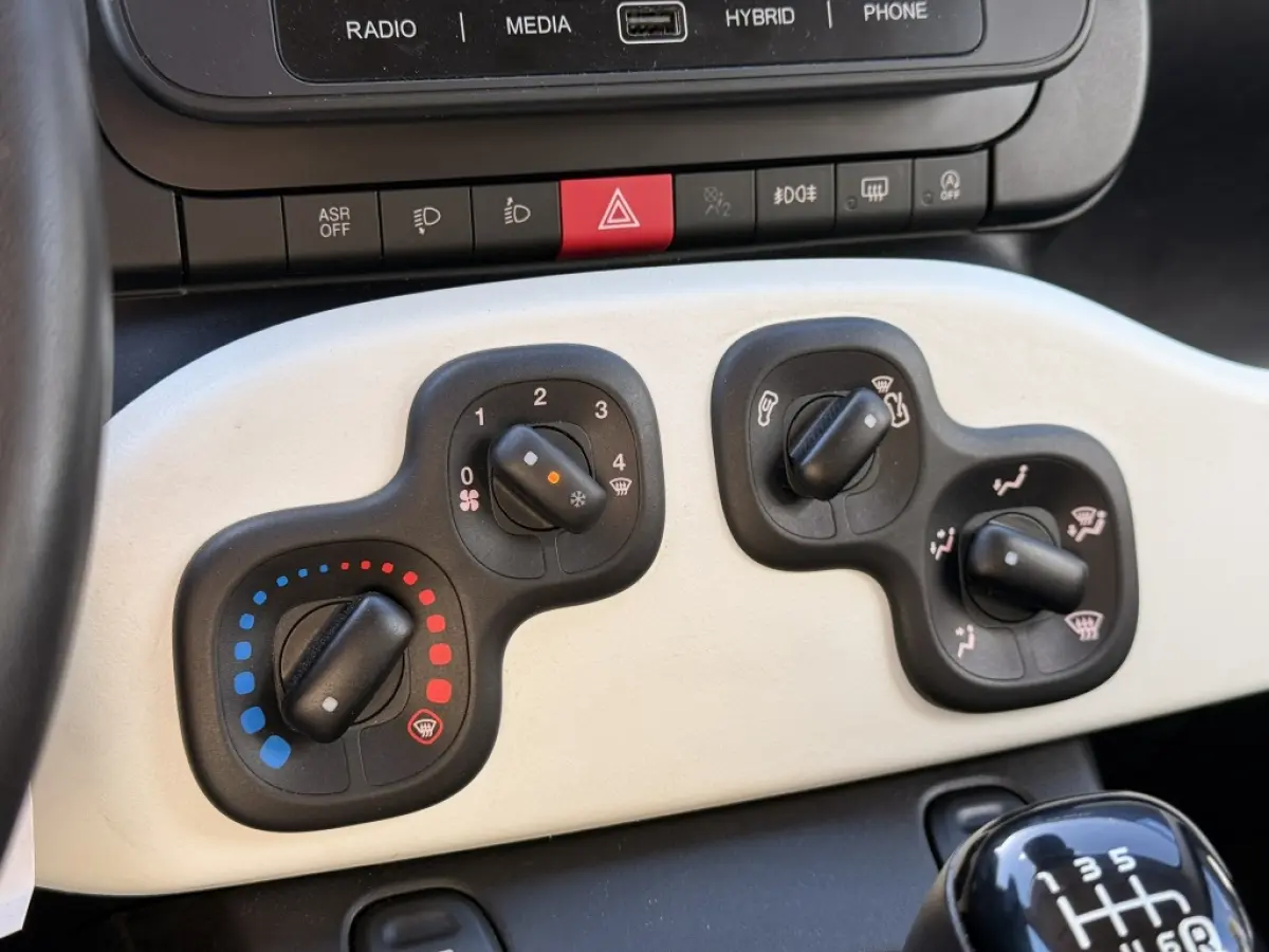 1.0 Hybrid Cross | Airco | Cruise