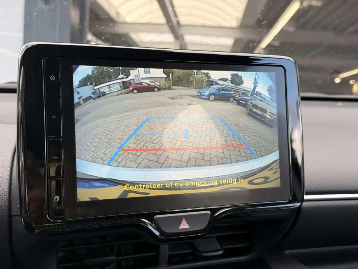 1.5 Hybrid Active | Climate | Camera | Carplay