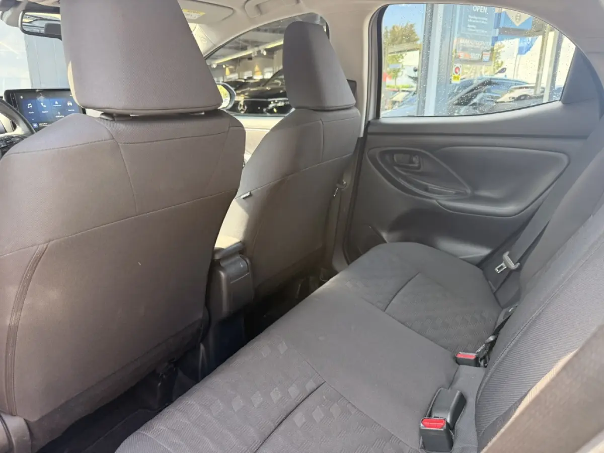 1.5 Hybride 115 Active | Camera | Carplay | ACC