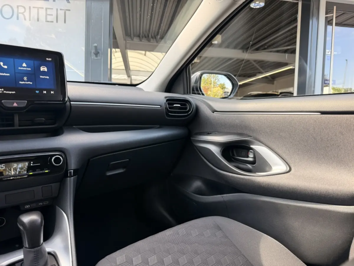 1.5 Hybride 115 Active | Camera | Carplay | ACC