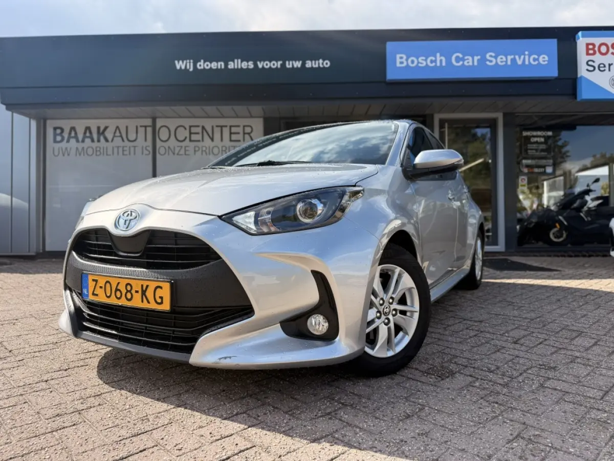 1.5 Hybride 115 Active | Camera | Carplay | ACC