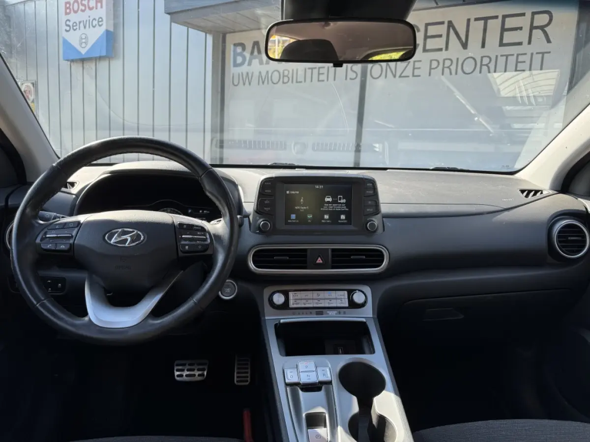 EV Comfort 64 kWh | Camera | Carplay | SOH 100%