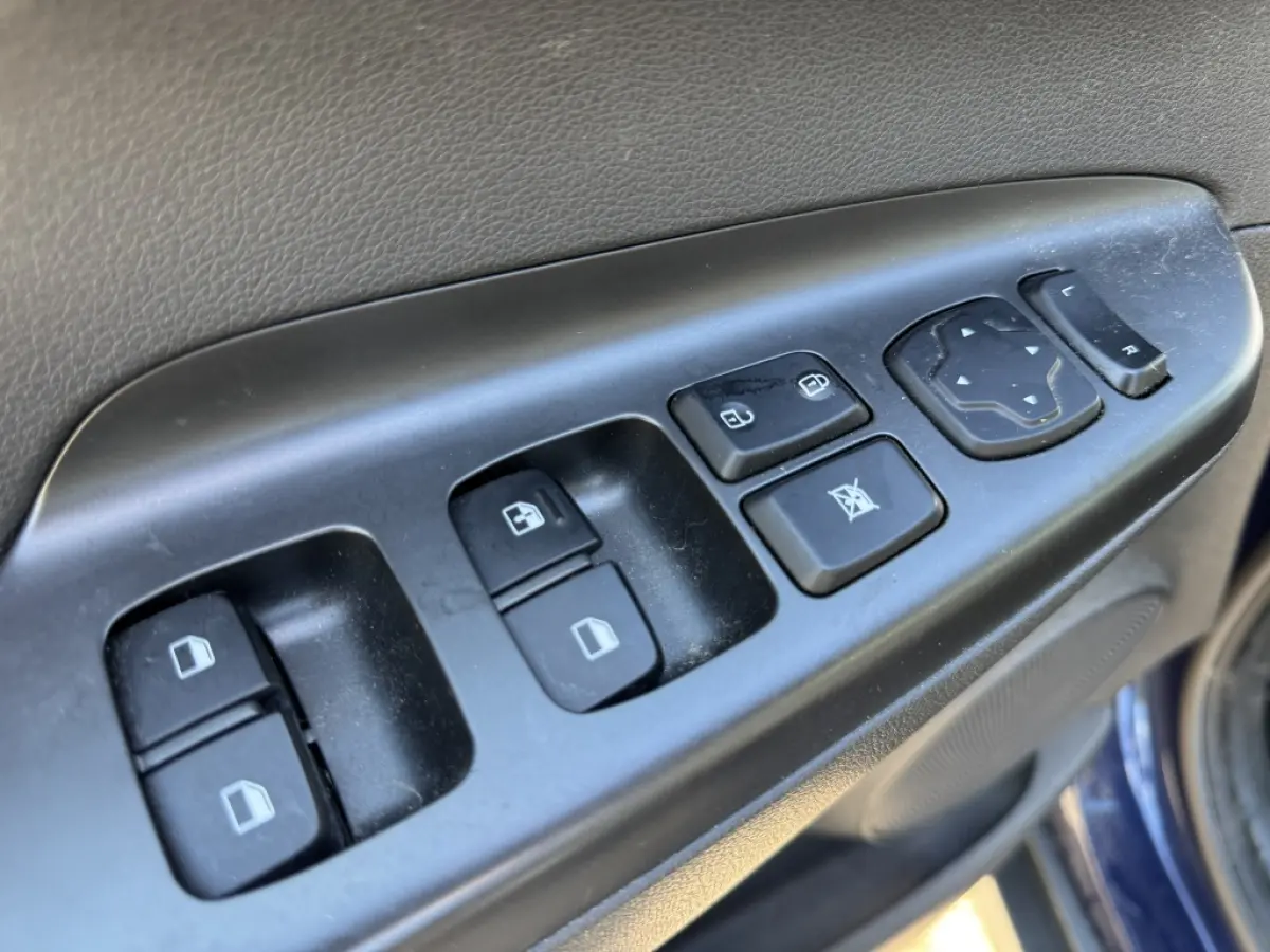 EV Comfort 64 kWh | Camera | Carplay | SOH 100%