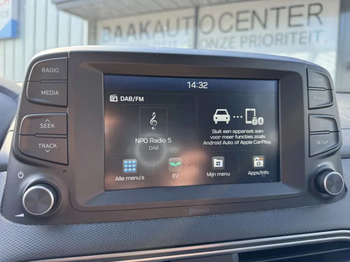 EV Comfort 64 kWh | Camera | Carplay | SOH 100%
