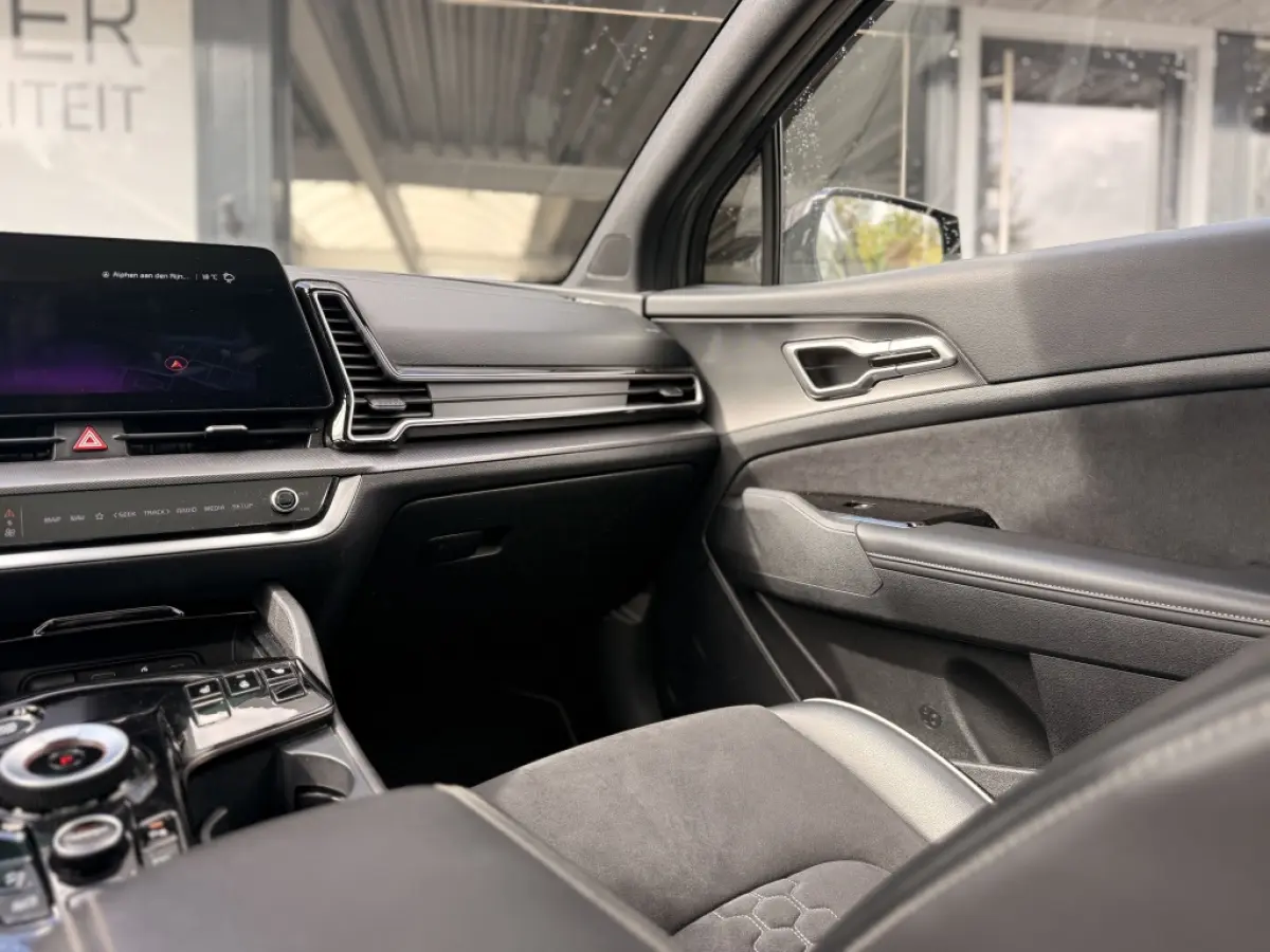 1.6 T PHEV Hybrid GT-Line | Pano | Camera | ACC