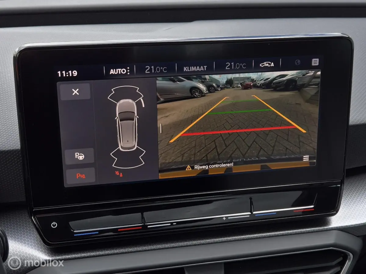 1.5 TSI STYLE LAUNCH/PANO/TREKHAAK/BEATS/PARK ASSIST/FULL LED/CAMERA/VIRTUAL