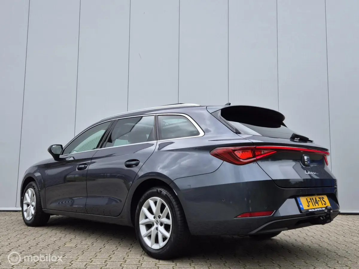 1.5 TSI STYLE LAUNCH/PANO/TREKHAAK/BEATS/PARK ASSIST/FULL LED/CAMERA/VIRTUAL