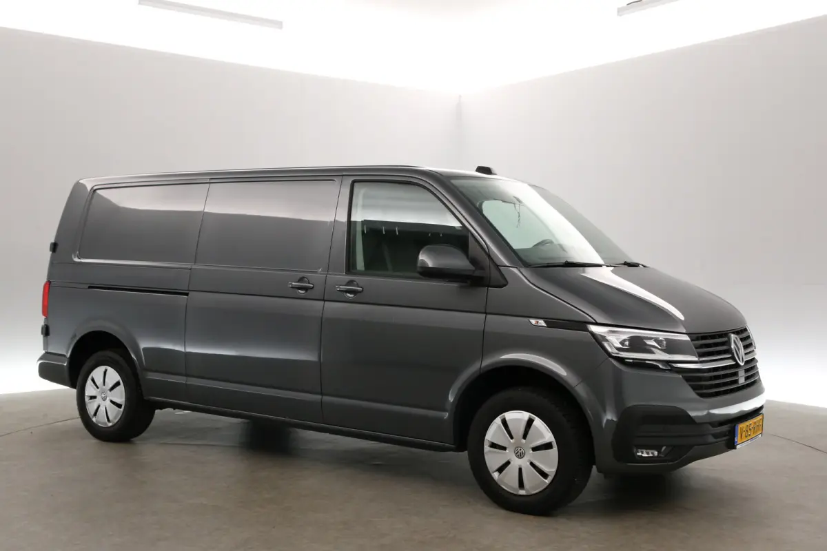 2.0 TDI L2H1 150PK | Automaat | Airco | Camera | Cruise | 3 Zits | Trekhaak | Carplay | 2xSchuifdeur