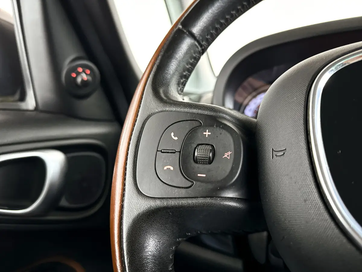 0.9 TwinAir Trekking | Park assist | Airco | Cruise control