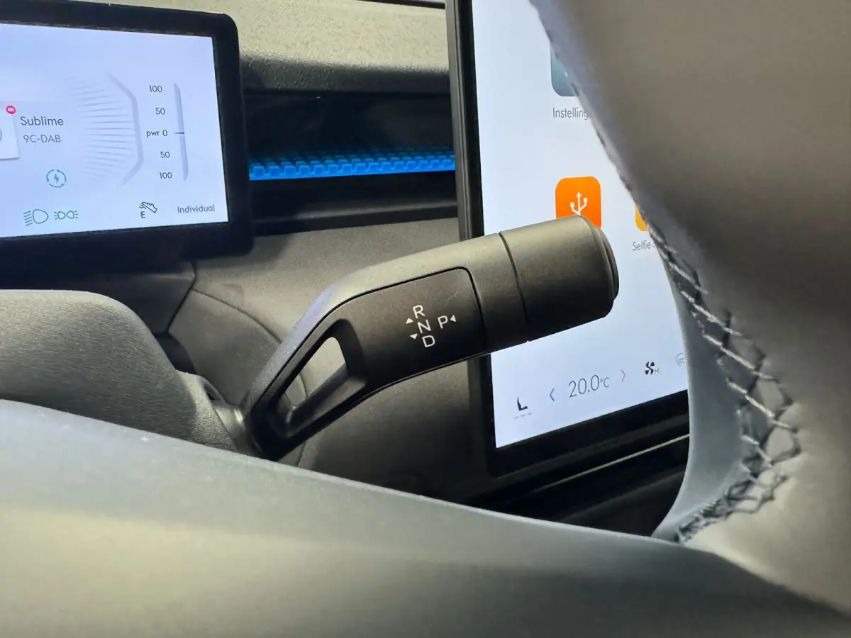 More 66 kWh |Heico velgen 21" | Heico verlagingsveren | 22 kW lader | Alarm klasse 1(startblokkering) | Apple Carplay/Android Auto|telefoonintegratie premium
