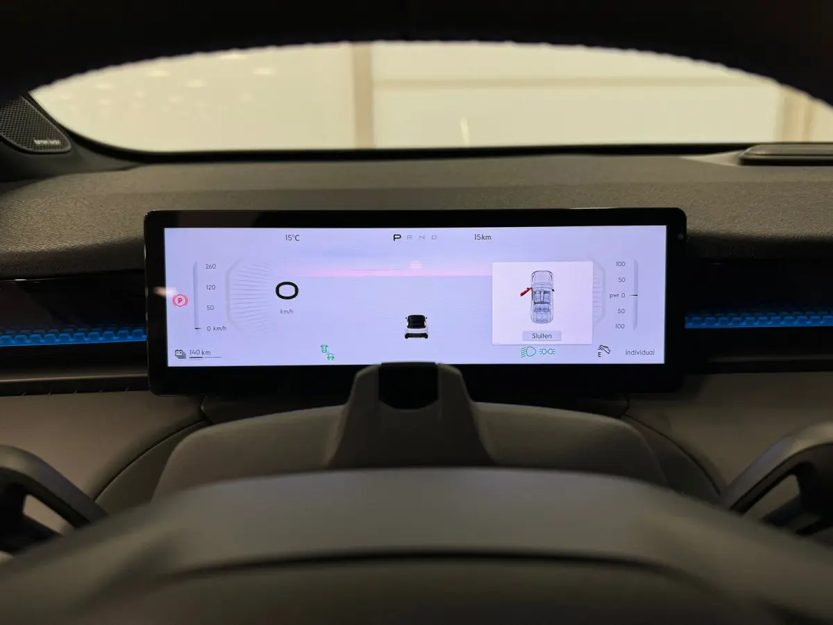 More 66 kWh |Heico velgen 21" | Heico verlagingsveren | 22 kW lader | Alarm klasse 1(startblokkering) | Apple Carplay/Android Auto|telefoonintegratie premium