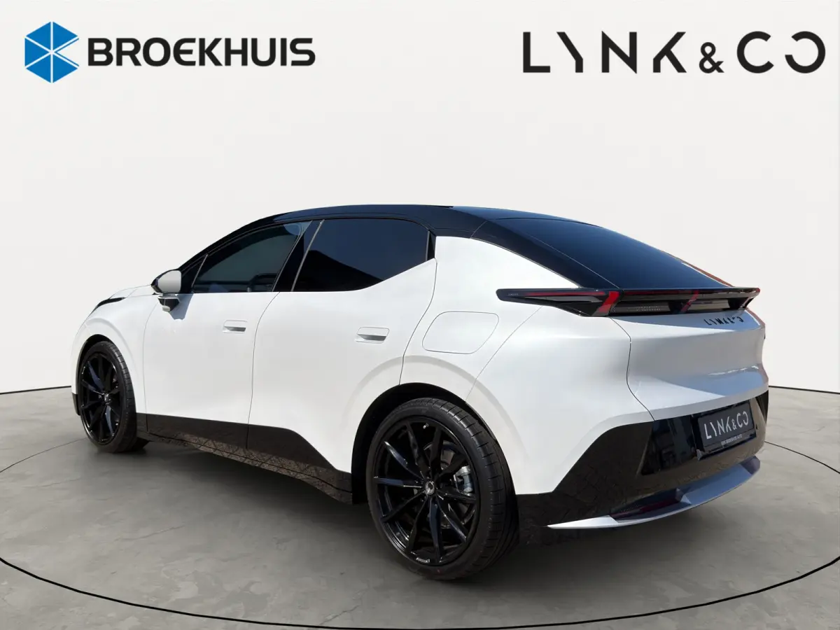 More 66 kWh |Heico velgen 21" | Heico verlagingsveren | 22 kW lader | Alarm klasse 1(startblokkering) | Apple Carplay/Android Auto|telefoonintegratie premium