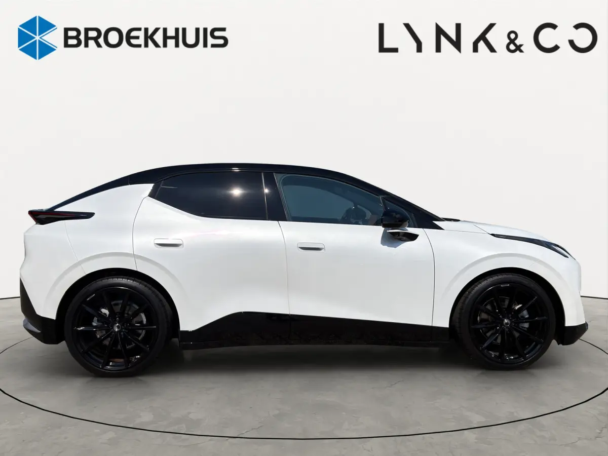 More 66 kWh |Heico velgen 21" | Heico verlagingsveren | 22 kW lader | Alarm klasse 1(startblokkering) | Apple Carplay/Android Auto|telefoonintegratie premium