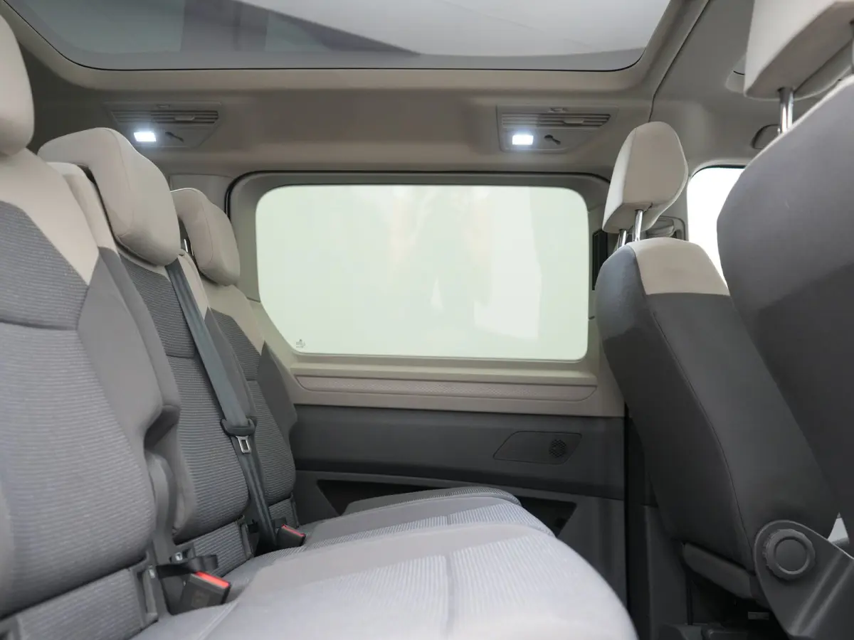 1.4 eHybrid 7 Zits PHEV 218pk Dealer O.H | Trekhaak Af Fabriek | Panodak | IQ Light | Camera | Stoelverwarming | Apple Carplay | Navigatie | DAB | Cruise Control | 17"L.M | Plug In Hybrid |
