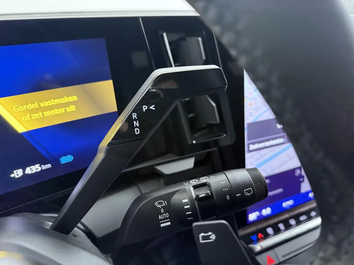 techno 220 pk long range | Adapt. Cruise | Parkeercamera | Google Navigatie |