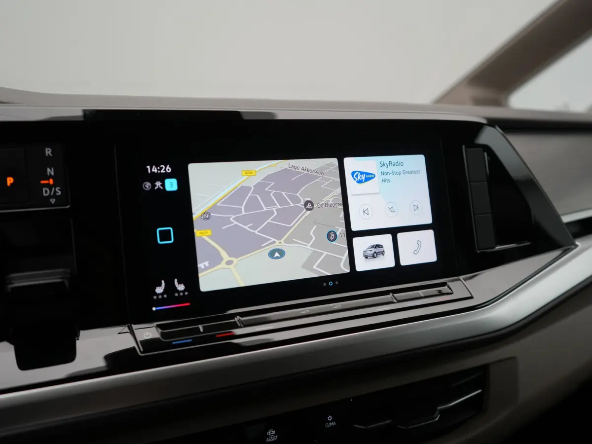 1.4 eHybrid Bulli 7 Zits PHEV 218pk Dealer O.H | Trekhaak Af Fabriek | Adaptive Cruise | Camera | Sportstoelen & Stuur Verwarmd | Apple Carplay | BLIS | Navigatie | Virtual | DAB | 17"L.M | 