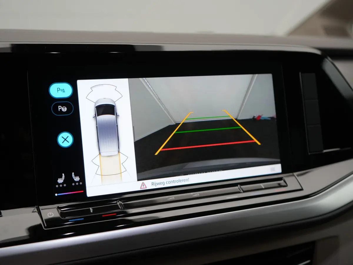 1.4 eHybrid Bulli 7 Zits PHEV 218pk Dealer O.H | Trekhaak Af Fabriek | Adaptive Cruise | Camera | Sportstoelen & Stuur Verwarmd | Apple Carplay | BLIS | Navigatie | Virtual | DAB | 17"L.M | 